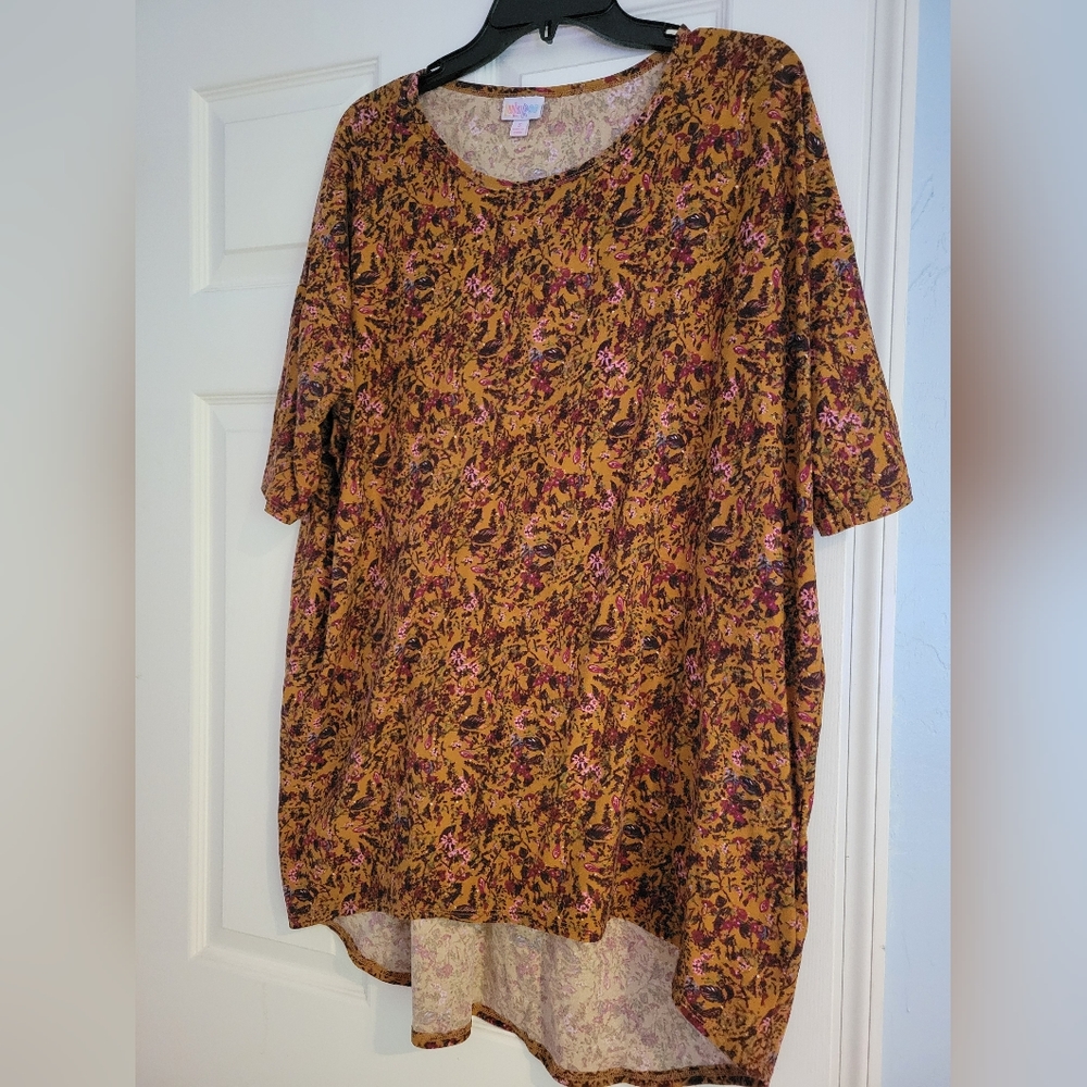 Lularoe Irma (Legging Material)